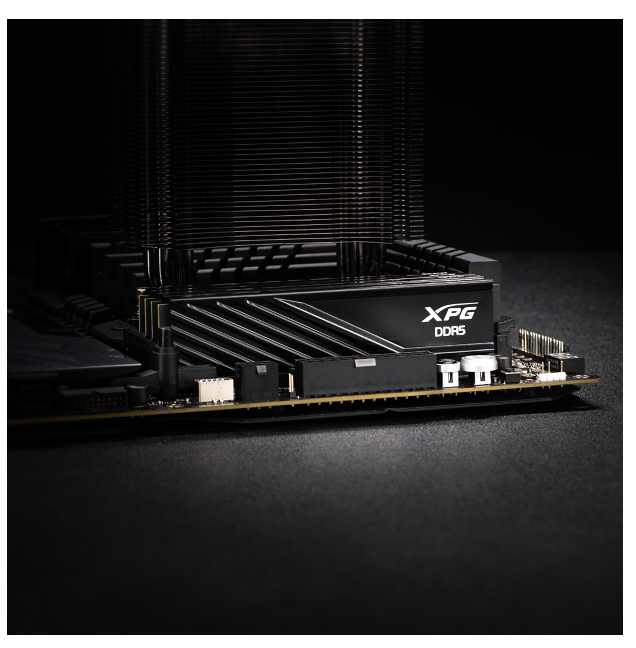 ADATA Lancer Blade module de mémoire 32 Go 2 x 16 Go DDR5 6000 MHz ECC