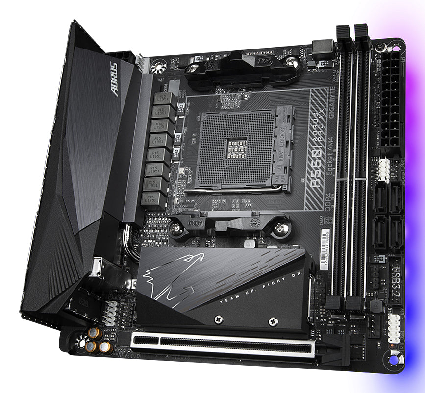 GIGABYTE B550I AORUS PRO AX Carte mère - Processeurs AMD Ryzen 5000, VRM 8 phases, jusqu'à 5300 MHz DDR4, 1xPCIe 4.0 + 1xPCIe 3.0 M.2, Wi-Fi 6E, LAN 2.5GbE, USB 3.2 Gen 2