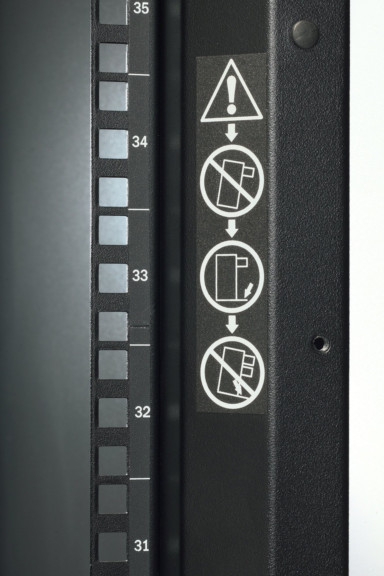 APC NetShelter SX - enveloppe serveur 19P - 42U - 600x1070mm - noir