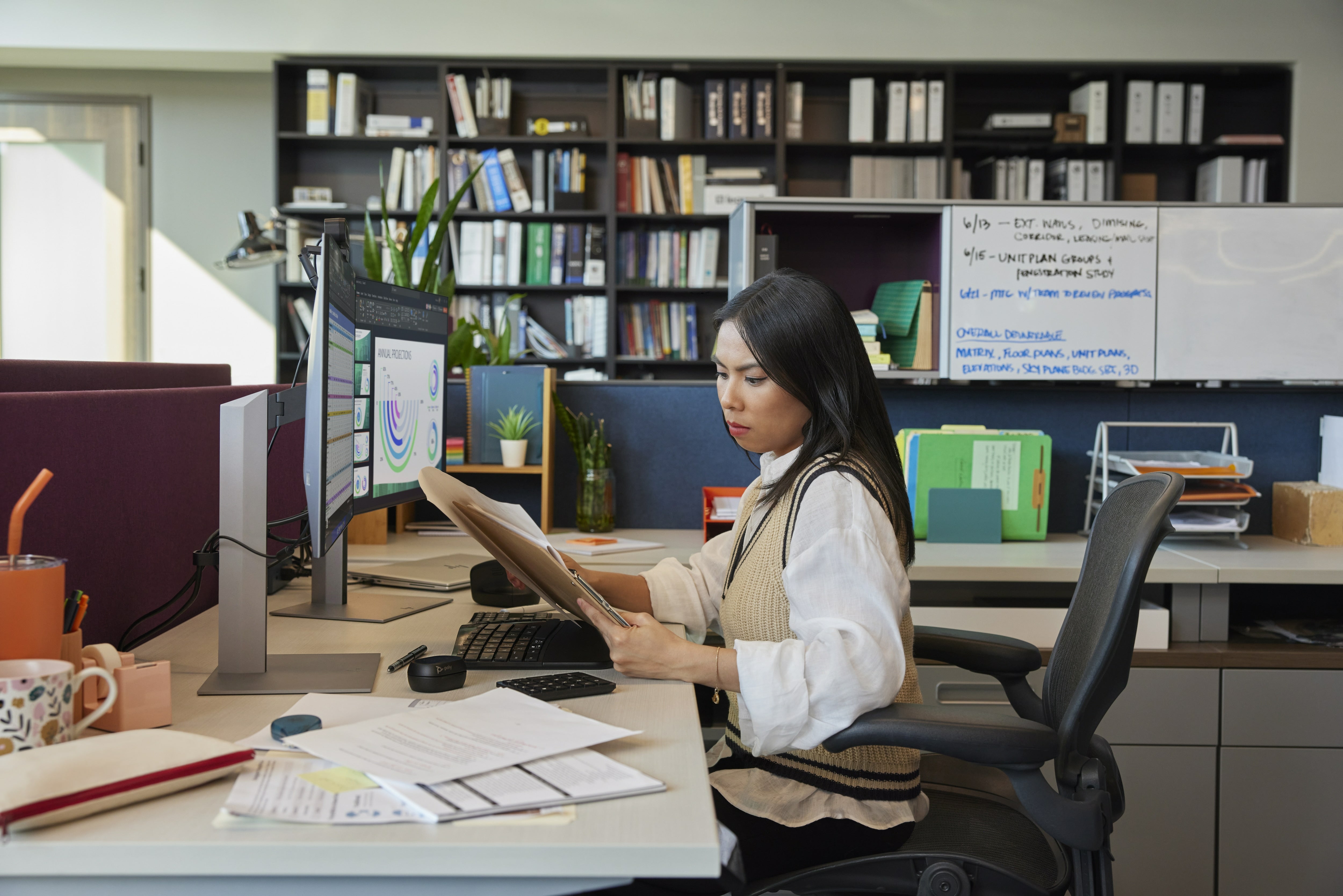 HP Écran WUXGA 24 pouces Série 7 Pro - 724pn