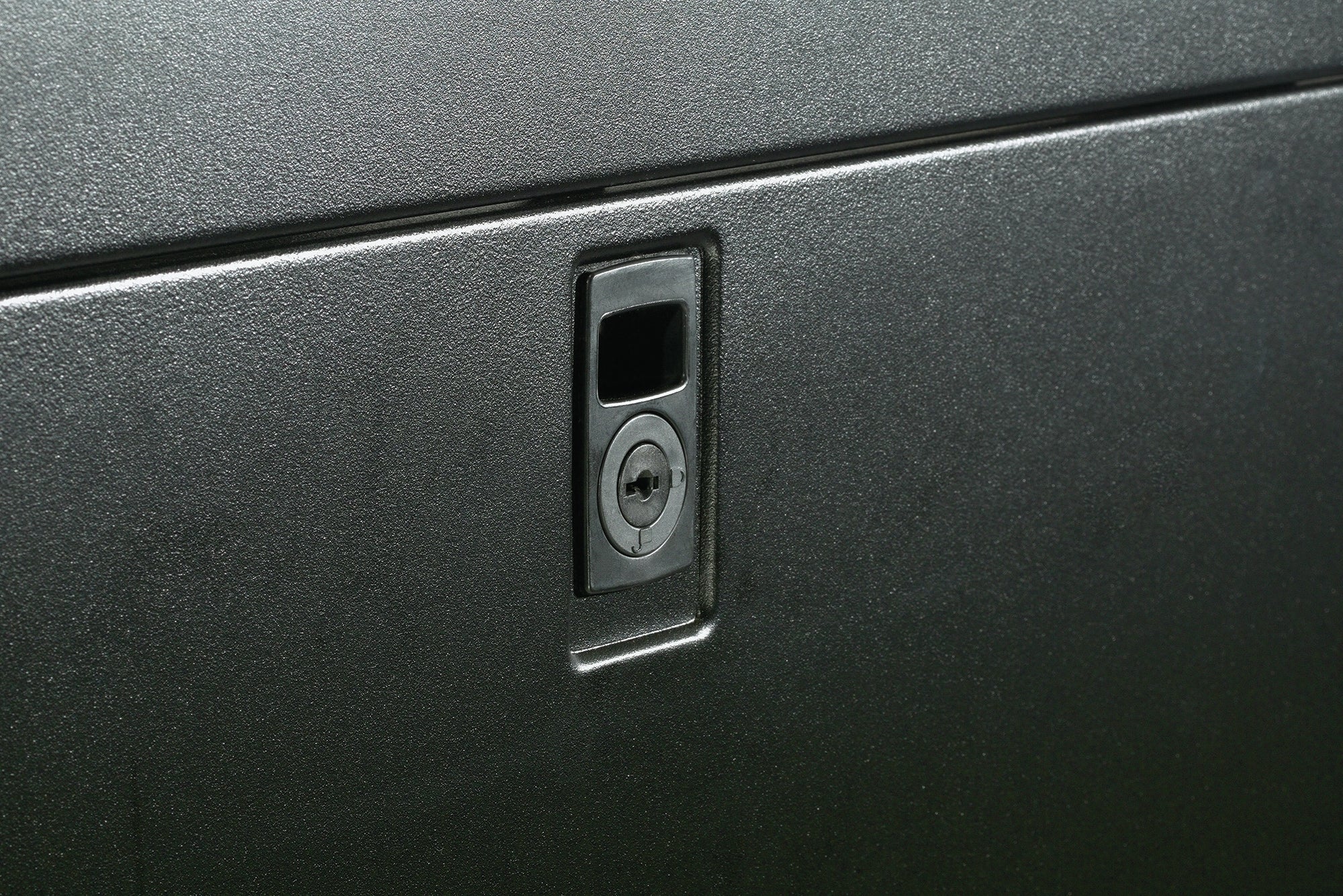 APC NetShelter SX - enveloppe serveur 19P - 42U - 600x1070mm - noir