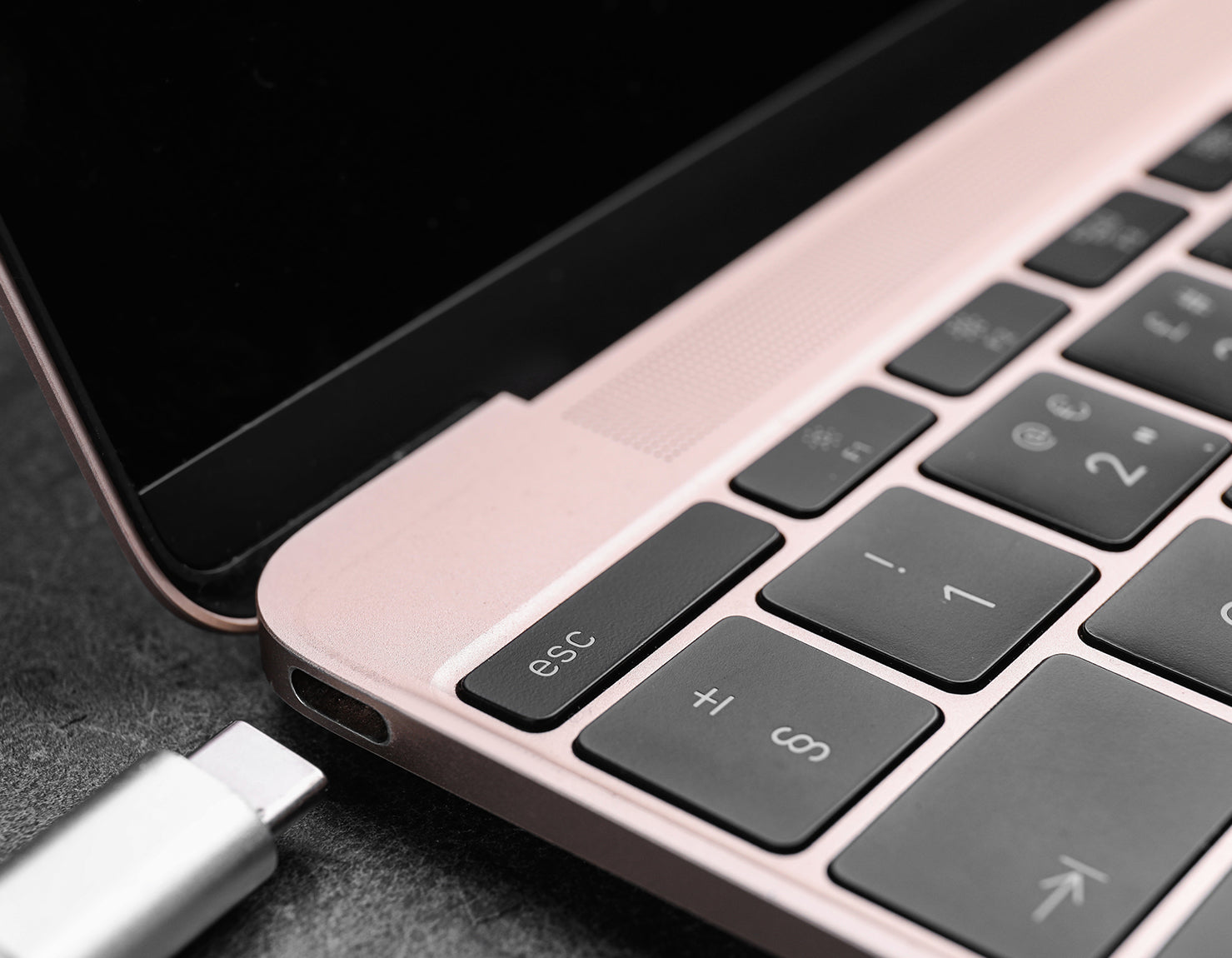 D-Link Hub USB-C 5-en-1 avec Gigabit Ethernet/alimentation DUB-2334