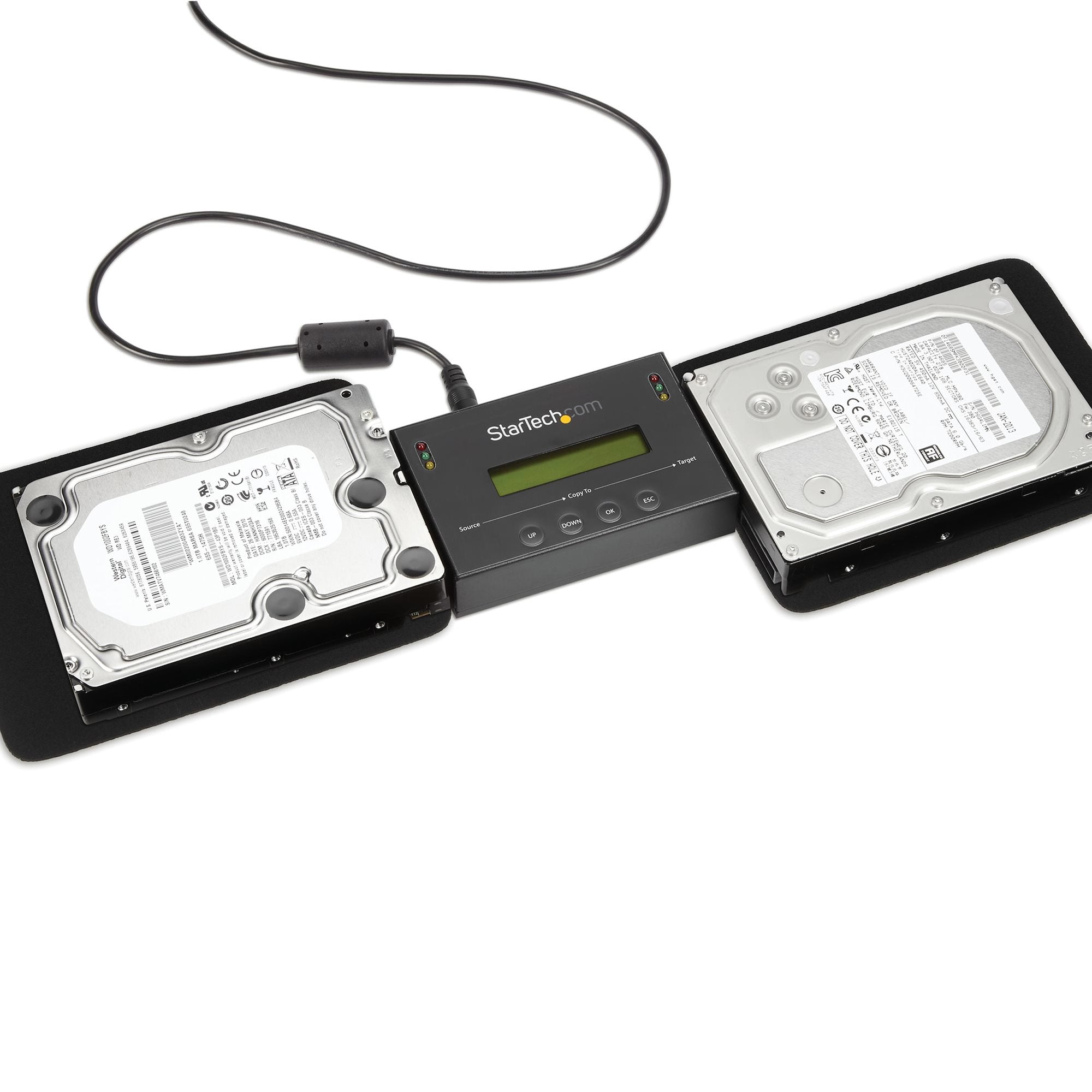 StarTech.com Duplicateur et Effaceur de Disque Dur Autonome 1:1, Cloneur et Effaceur de Disque SATA HDD/SSD, Écran LCD, Conforme TAA, Indépendant du Système d'Exploitation