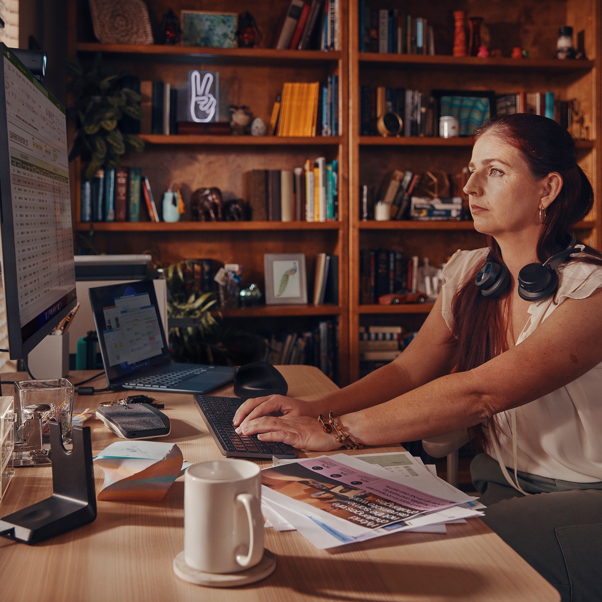 POLY Micro-casque Voyager Focus 2 USB-A Certifié Microsoft Teams