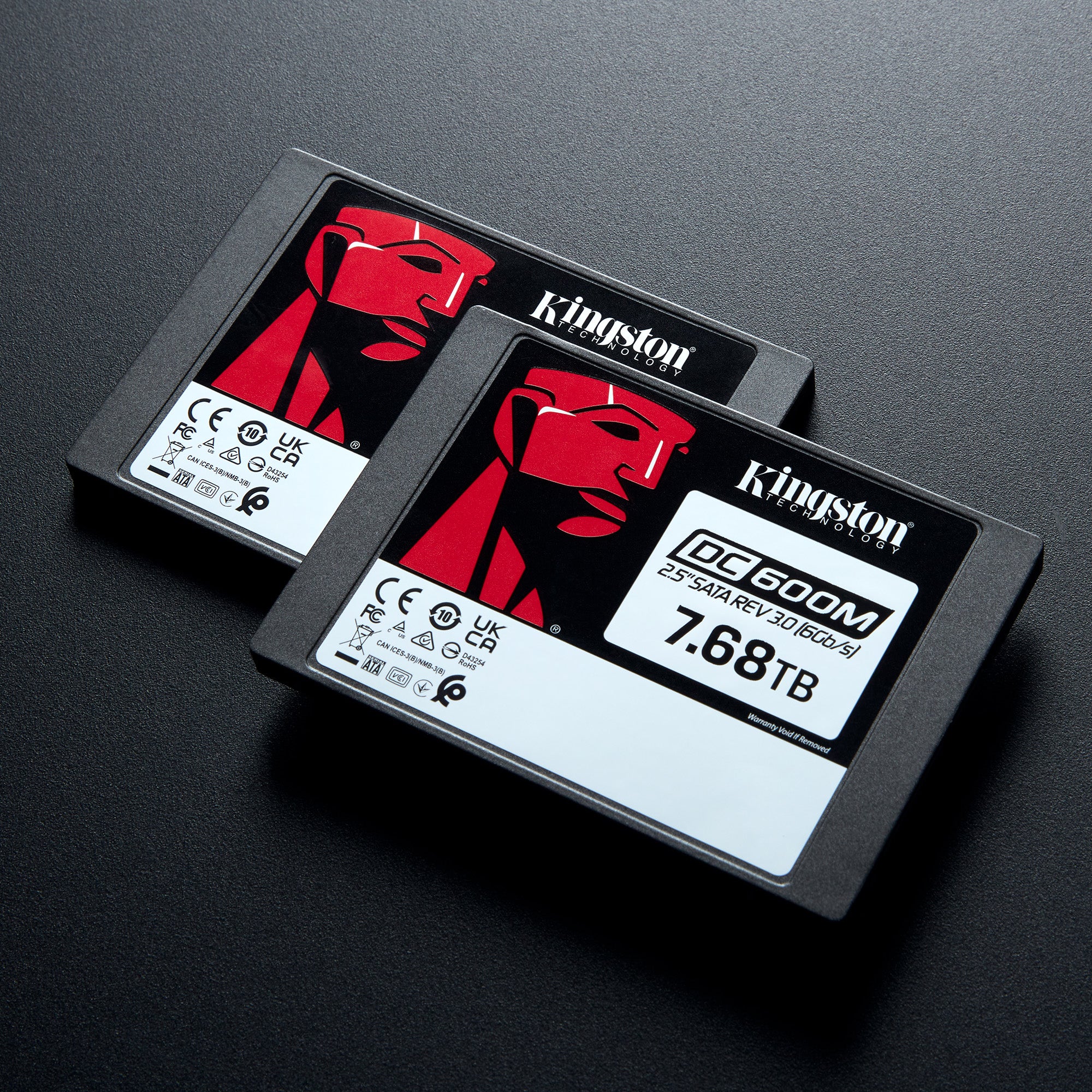 Kingston Technology SSD SATA Enterprise DC600M (usage mixte) 2,5” de 7 680 Go